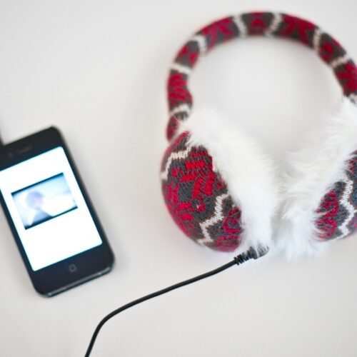 Strick Ohrenschützer mit Kopfhörern