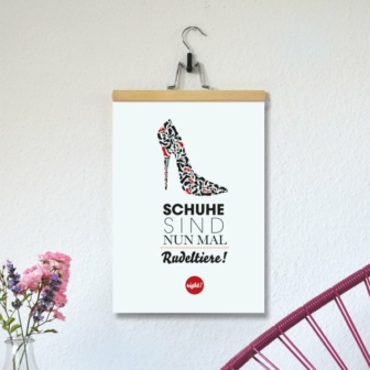 Statement-Poster: Schuhe sind nun mal Rudeltiere