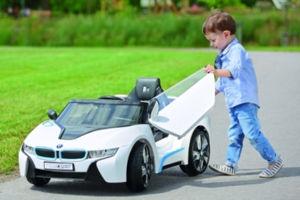 BMW i8 Spyder Elektro Kinderauto