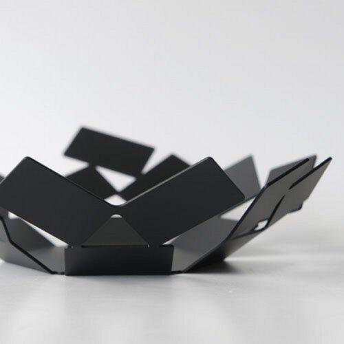 Obstschale im modernen Design von Alessi